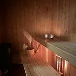 With Jacuzzi&seaview * Gjesvær